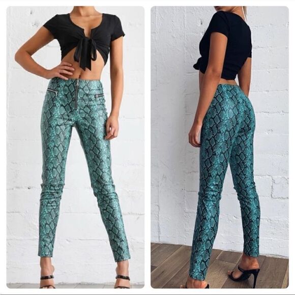 Tiger Mist Pearl High Waisted Faux Leather Snakeskin Print Pant NEW - Picture 14 of 14